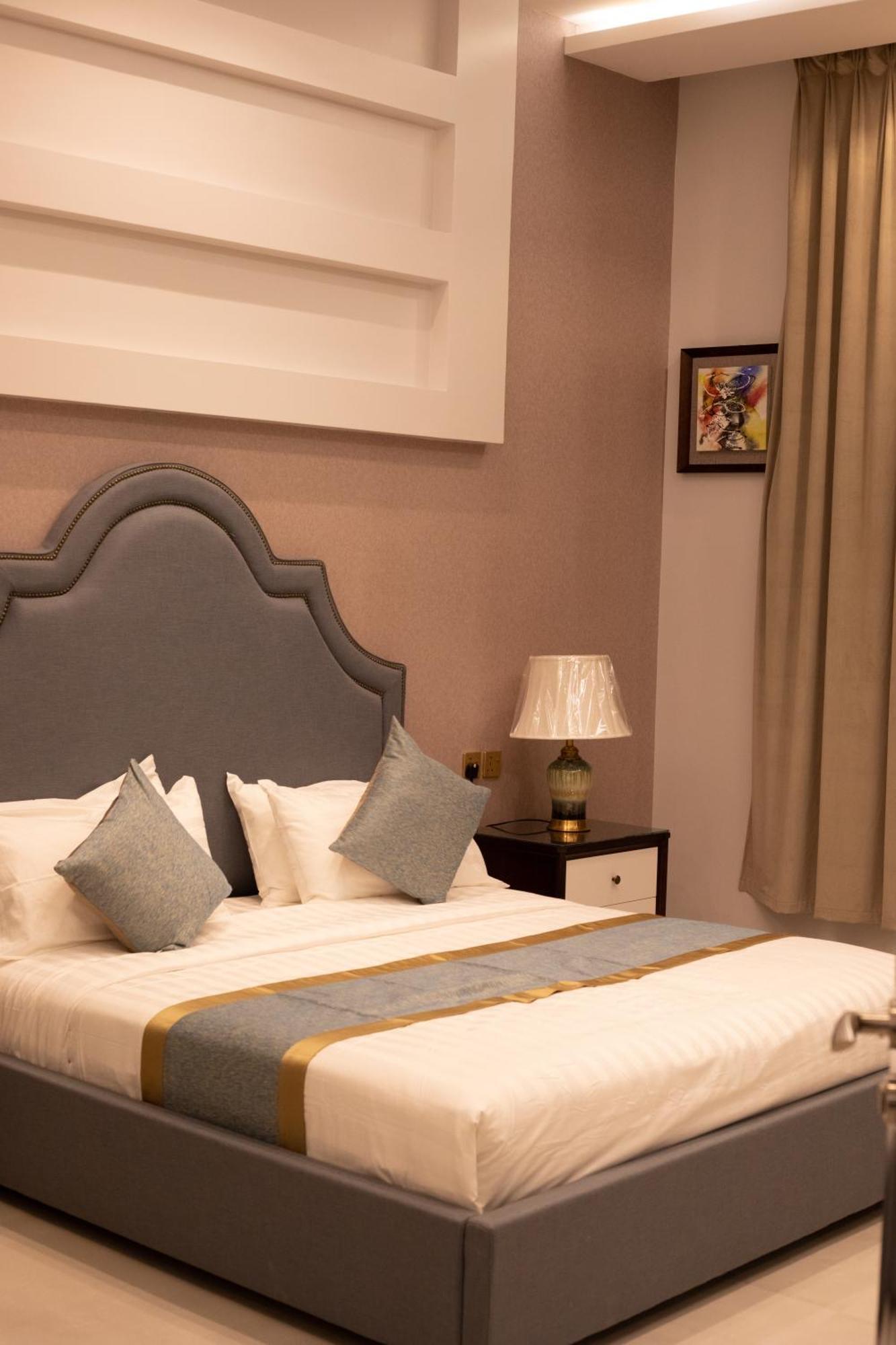 Nine Nights Chalet For Families Ahad Rafidah Εξωτερικό φωτογραφία